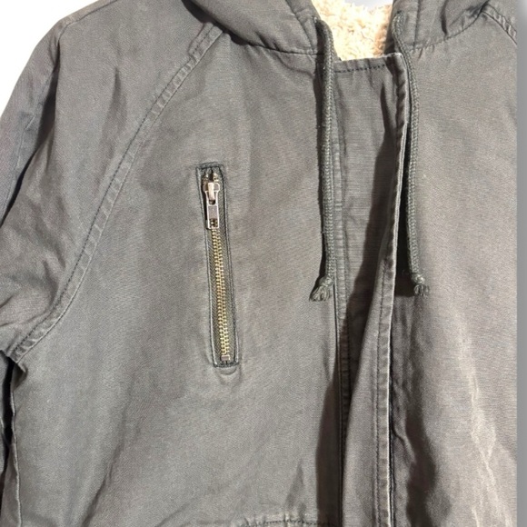 Sun & Shadow Hooded 2 Tone Faux Fur Lined Zip Up Canvas Army Fatigue Jacket - Picture 10 of 16